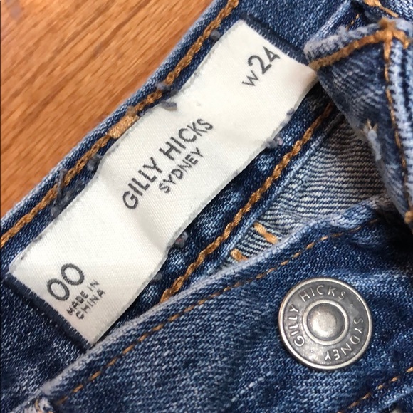 Gilly Hick / Denim Shorts - Picture 3 of 6